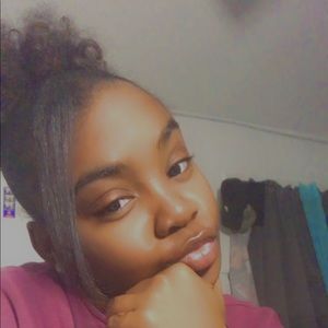 Meet your Posher, Jada